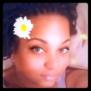 Meet your Posher, Mari